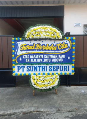 Papan Bunga Duka di Dolo Barat