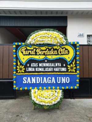 Papan Bunga Duka di Dolo Barat